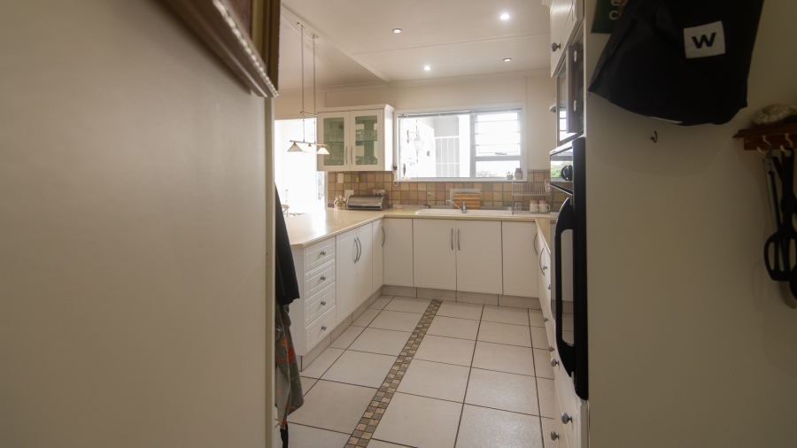 4 Bedroom Property for Sale in Bergsig Western Cape